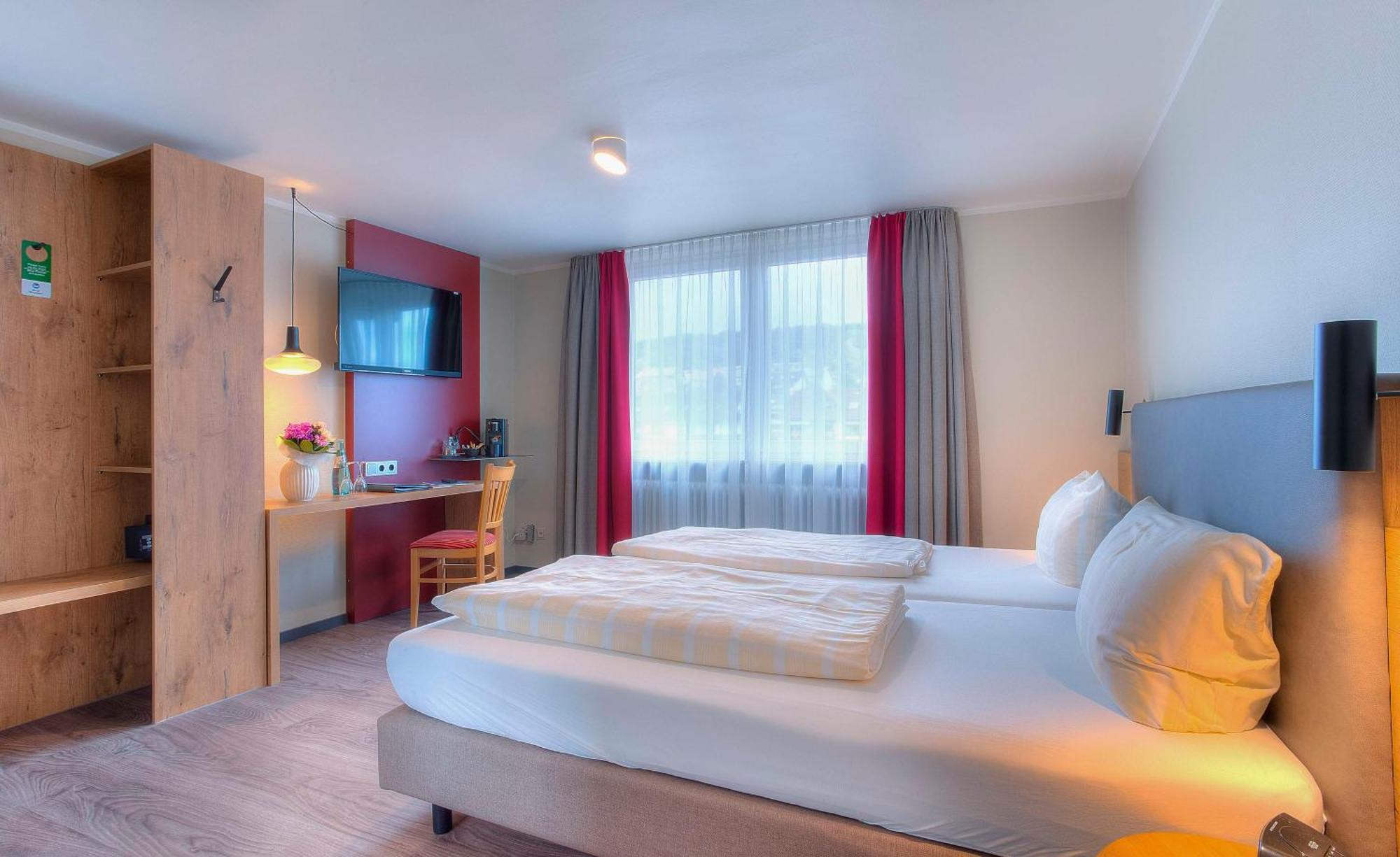 Best Western Hotel Brunnenhof Weibersbrunn Zewnętrze zdjęcie