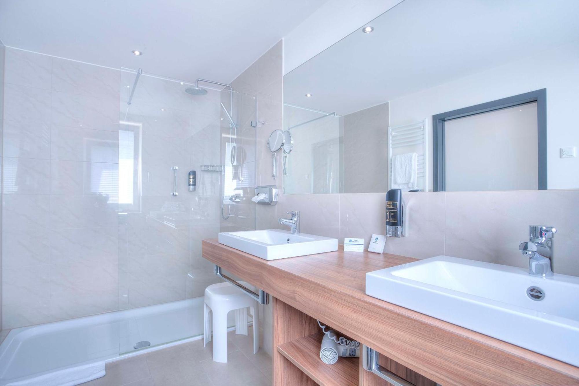Best Western Hotel Brunnenhof Weibersbrunn Zewnętrze zdjęcie